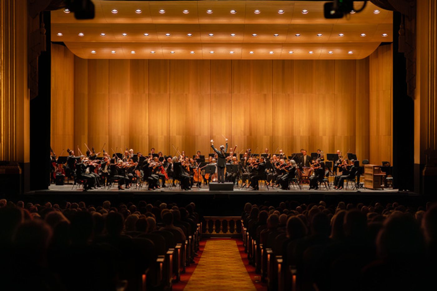 Photos: BEETHOVEN & FALLA Concert at San Francisco Opera Photos: BEETHOVEN & FALLA Concert at San Francisco Opera Image