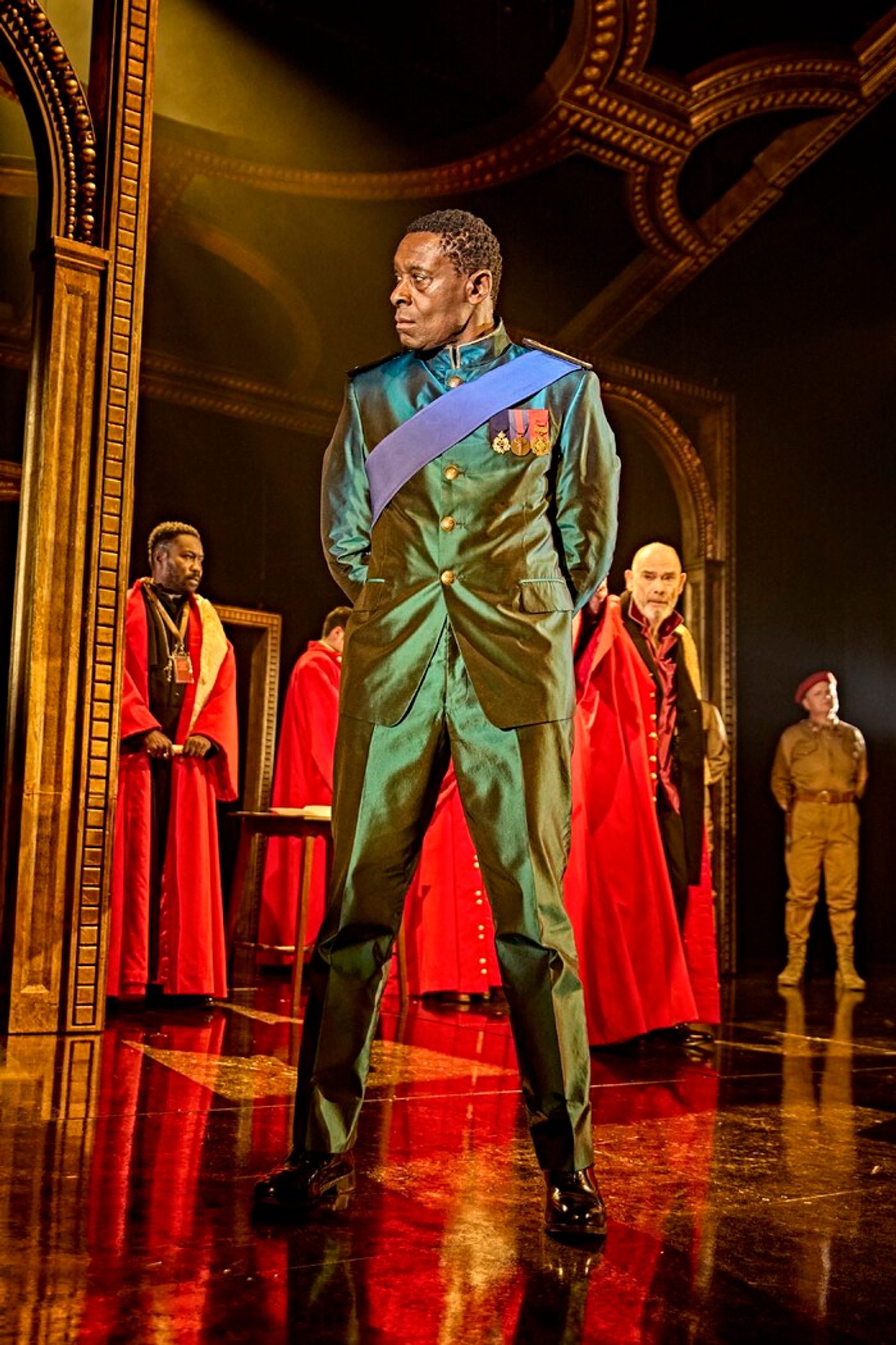 Photos: David Harewood, Toby Jones, and Caitlin FitzGerald in OTHELLO  Image