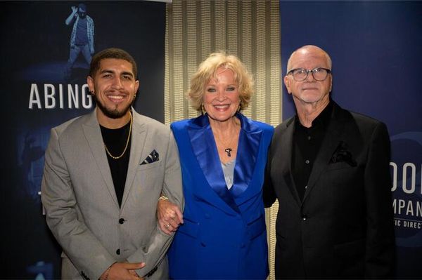 Christine Ebersole and family Photo