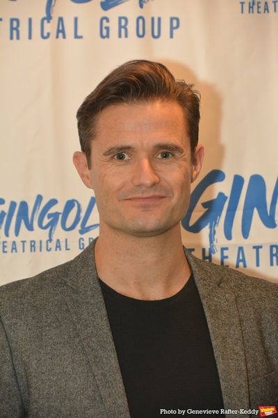 Mark Evans  Photo