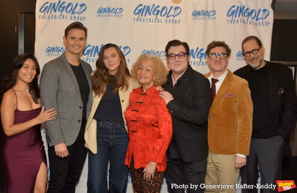 David Staller joins with the cast- Teresa Avia Lim, Mark Evans Synnøve Karlsen, Liza Photo