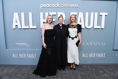 Dakota Fanning, Sarah Snook, Abby Elliott Photo