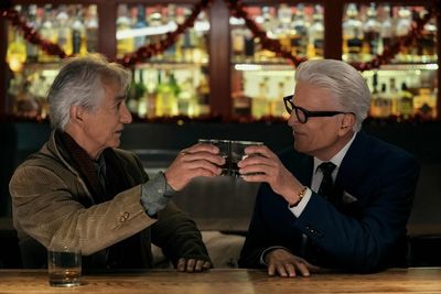 David Strathairn, Ted Danson  Photo