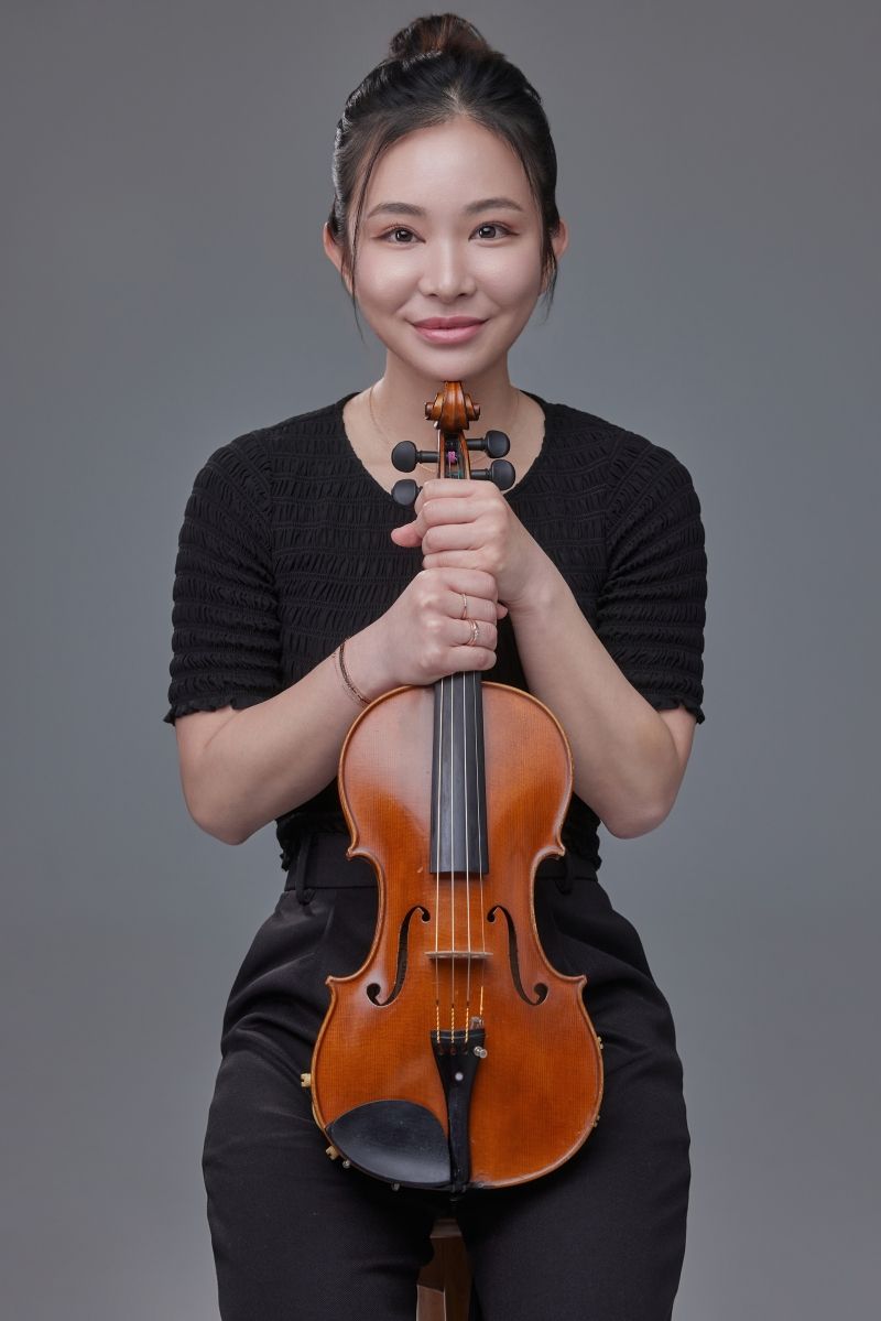 Feature: Rita Deanin Abbey Art Museum To Present COLORS: A CONCERT EXPERIENCE ON STRINGS  Image