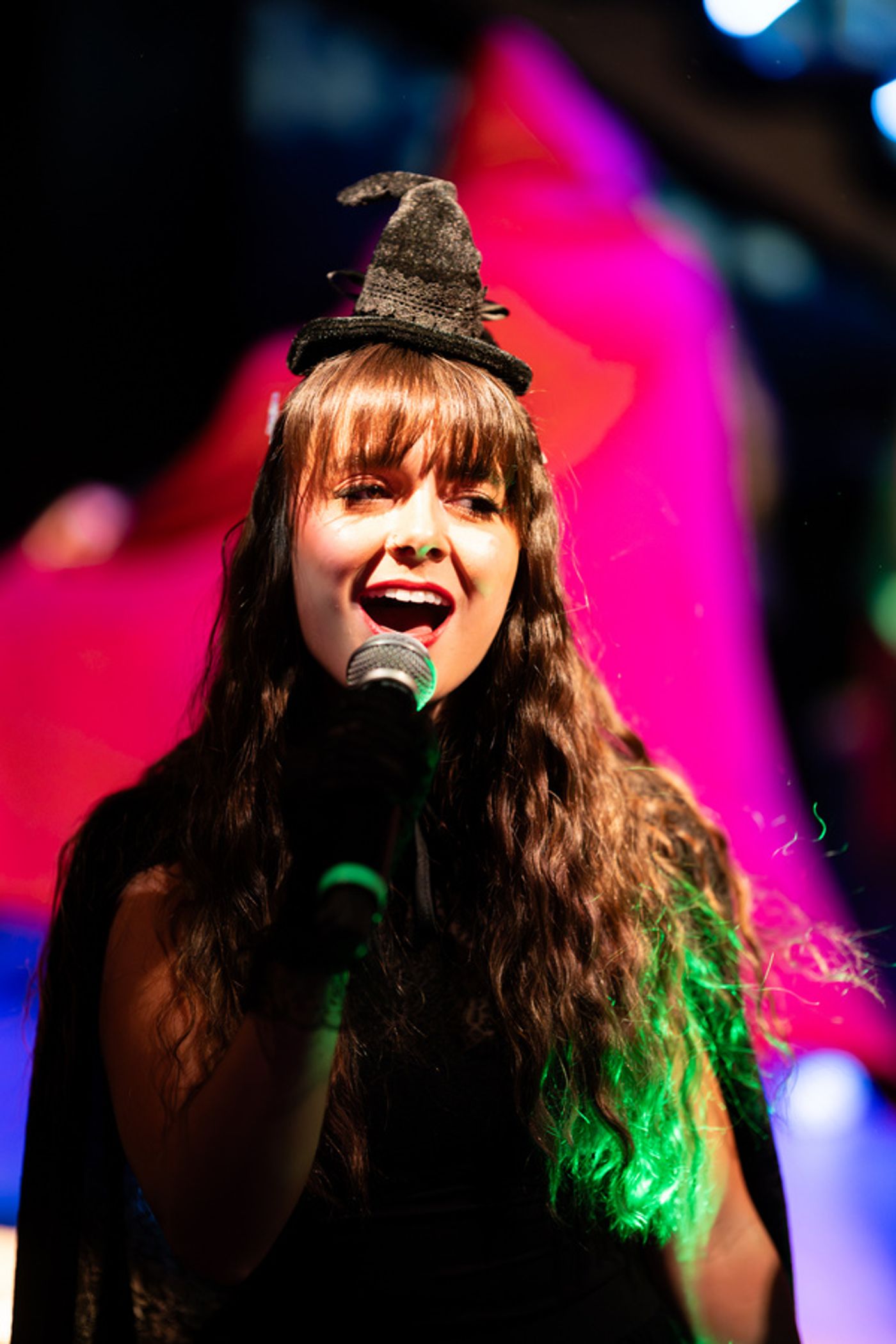 Photos: I'M THAT WITCH Enchants Chelsea Table + Stage  Image