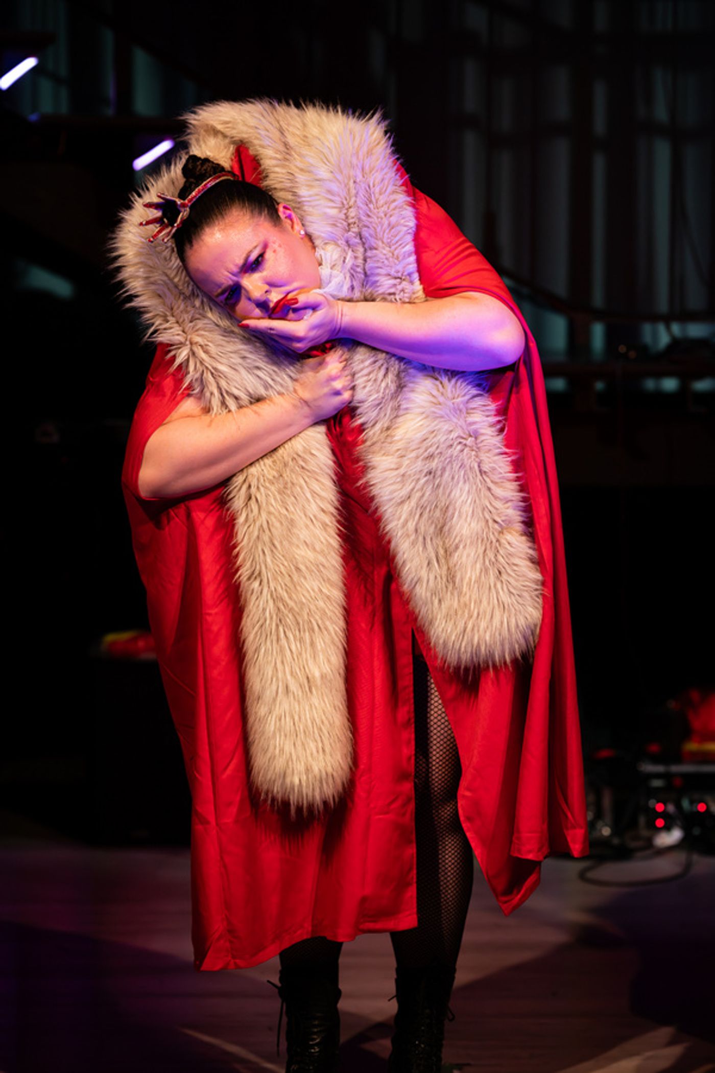 Photos: I'M THAT WITCH Enchants Chelsea Table + Stage  Image