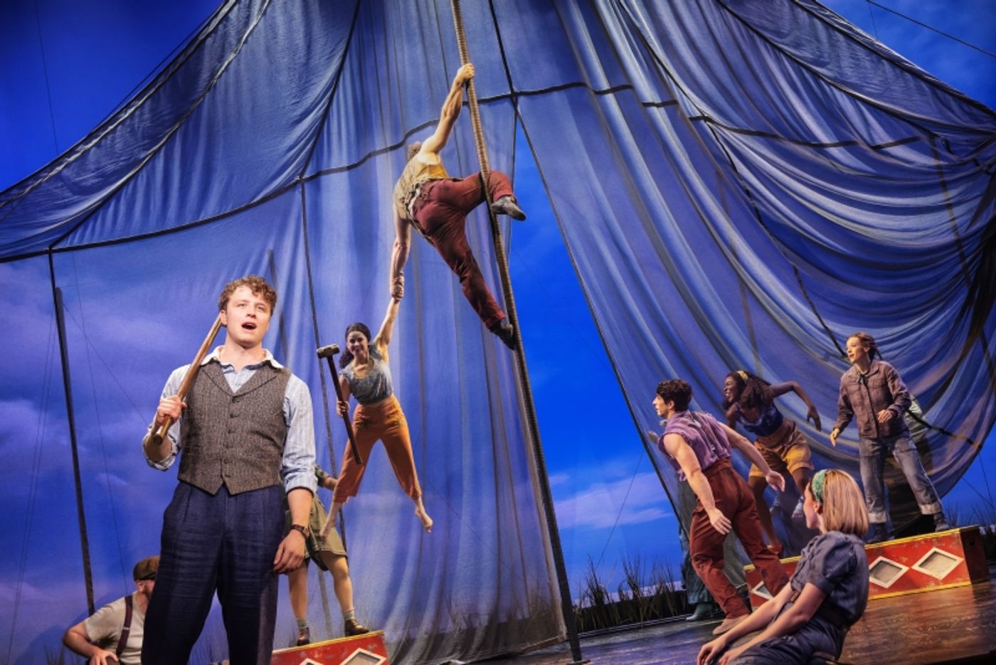 Review: WATER FOR ELEPHANTS at Dr. Phillips Center For The Performing Arts Review: WATER FOR ELEPHANTS at Dr. Phillips Center For The Performing Arts Image