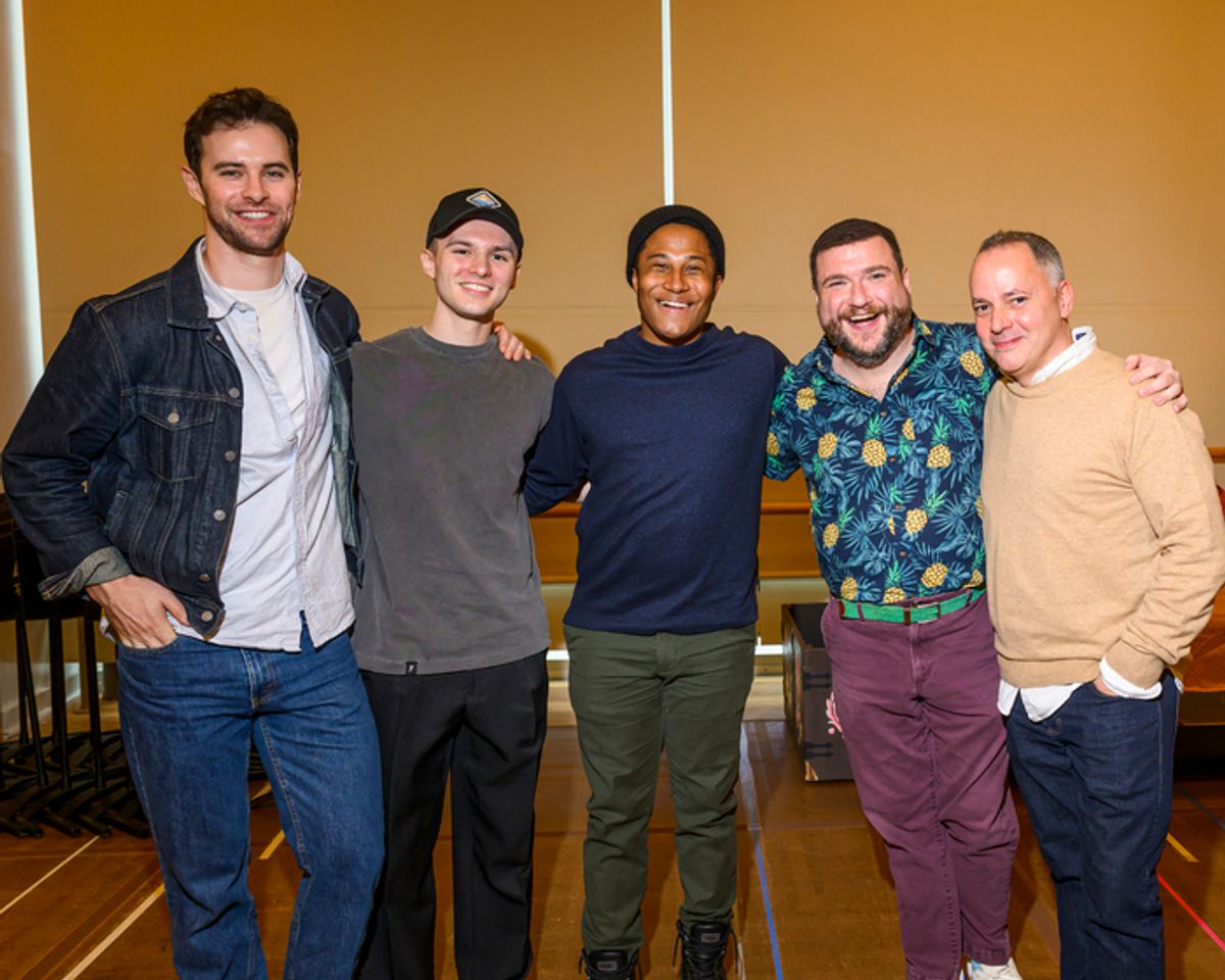 Sam Gravitte (Hans), Thomas Whitcomb (Sven), Daniel Yearwood (Kristoff), Todd Buonopane (Olaf), and Mark Price (Lord Weselton)
 at 