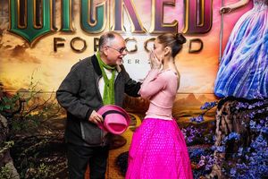 Gregory Maguire and Ariana Grande @ BroadwayWorld Gregory Maguire and Ariana Grande Photo