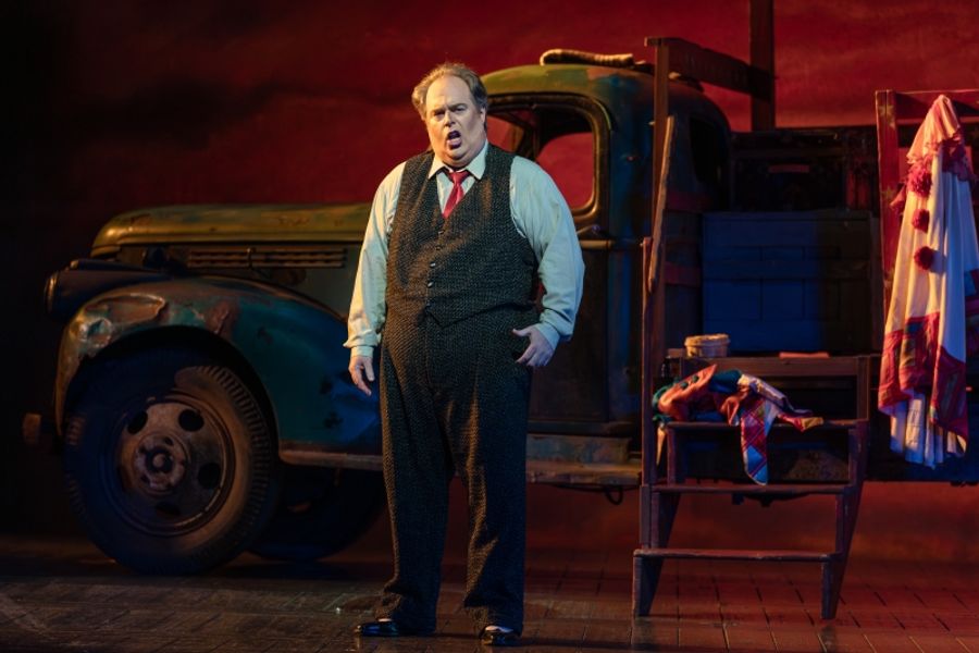 Review: SAN DIEGO OPERA'S PAGLIACCI at San Diego Civic Theater  Image