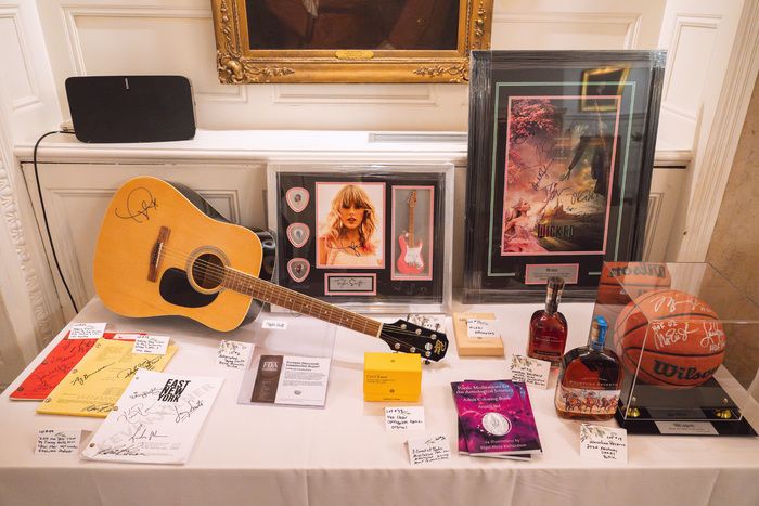 Photos: Healing TREE Hosts 10th Annual Star-Studded Gala at The Players in NYC — photo 8 of 40