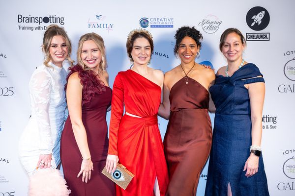 Leah Gaydos, Renee Rosiecki, Marissa Ghavami, Adrienne Rose White, Sarah Rogers Photo