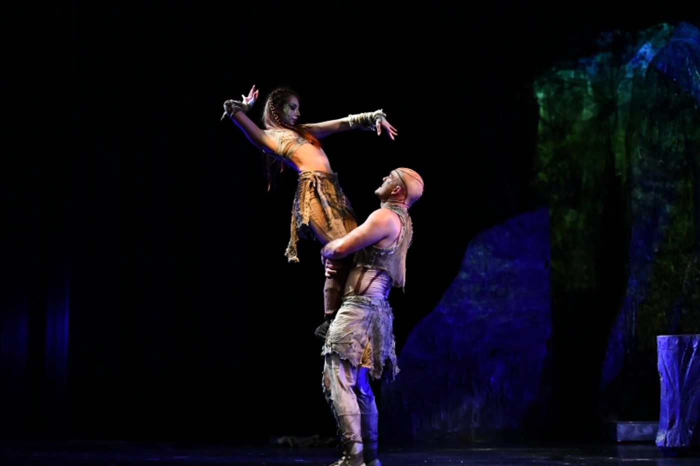 Review: FRANKENSTEIN; OR, THE MODERN PROMETHEUS at Synetic Theater  Image