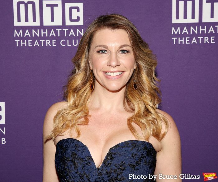 Photos: Anna Chlumsky, Julia Lester and More on the QUEENS Red Carpet — photo 13 of 69