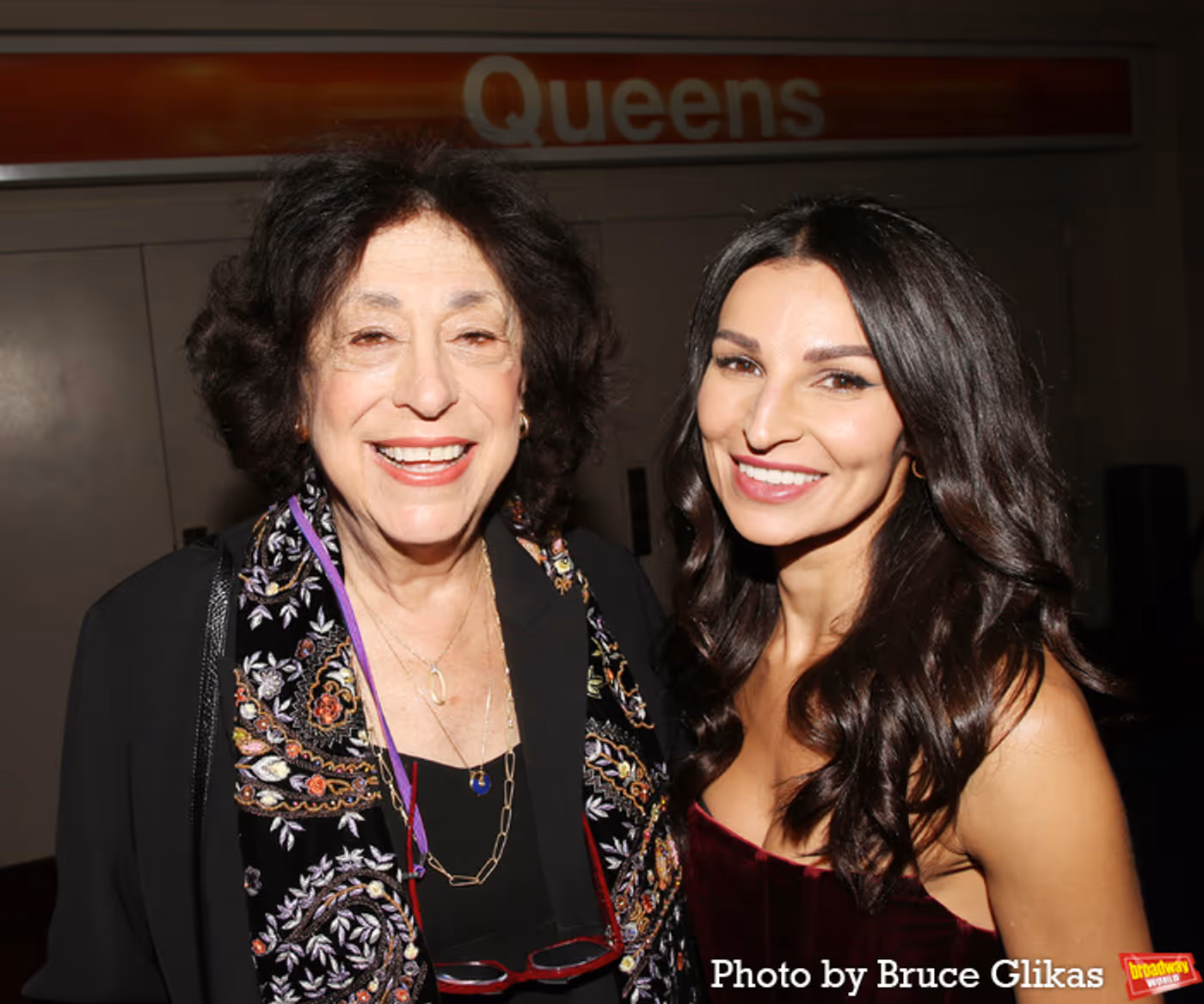 Photos: Anna Chlumsky, Julia Lester and More on the QUEENS Red Carpet  Image