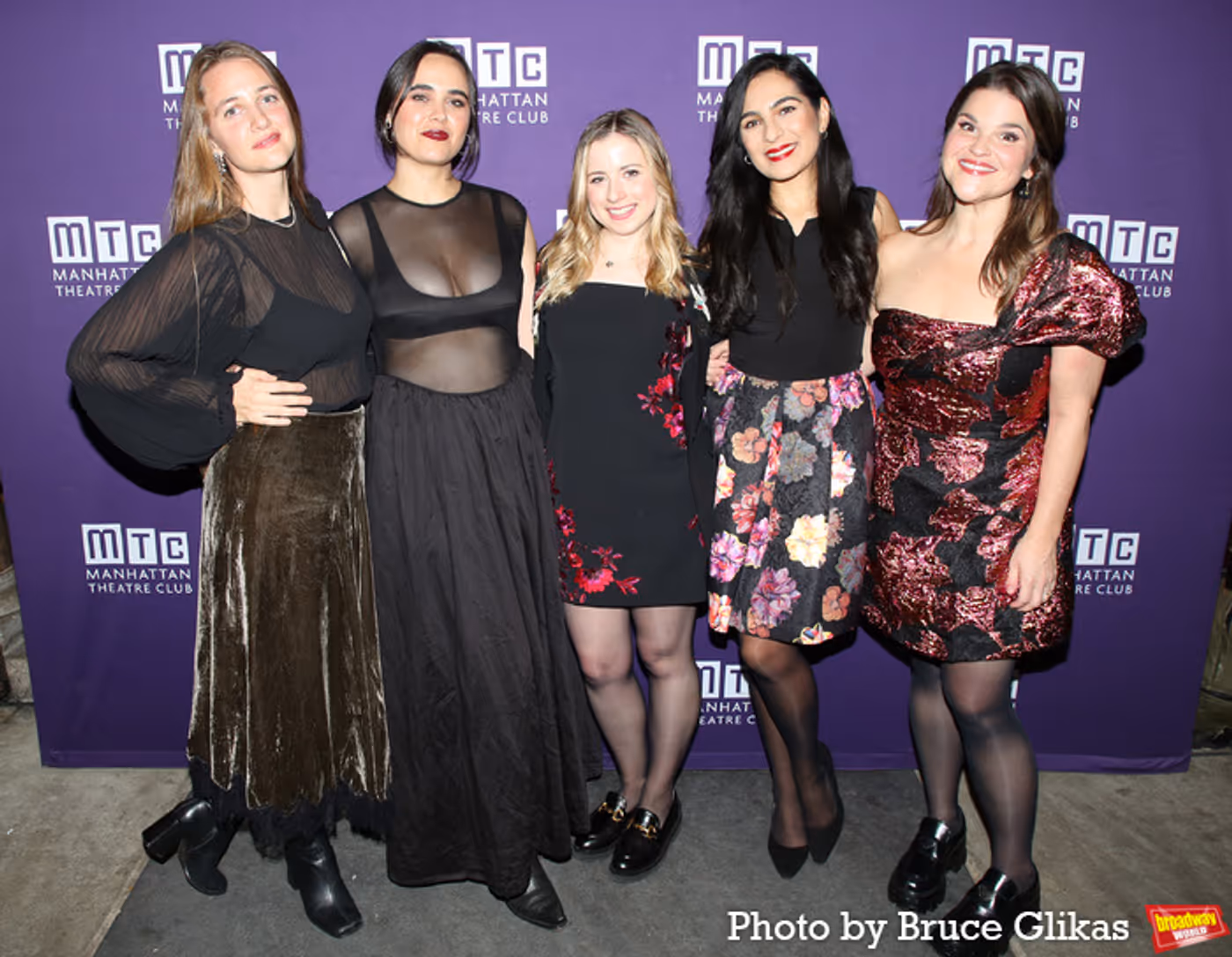 Photos: Anna Chlumsky, Julia Lester and More on the QUEENS Red Carpet  Image