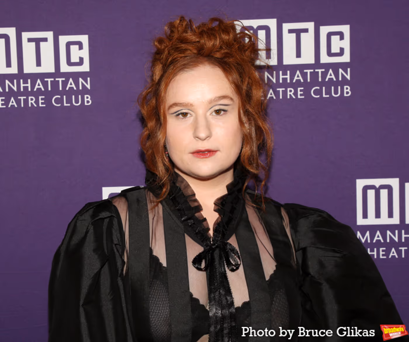 Photos: Anna Chlumsky, Julia Lester and More on the QUEENS Red Carpet  Image