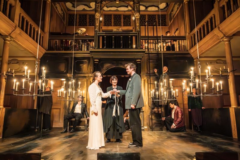 Review: ROMEO A JULIET, Shakespeare's Globe Image