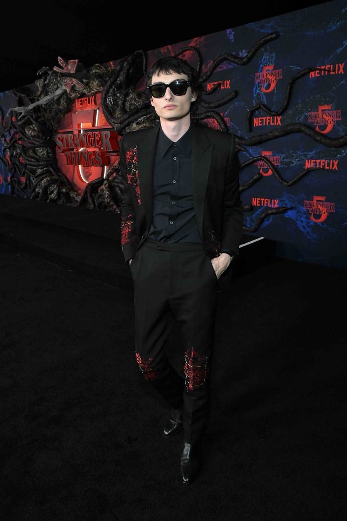 Photos: Sadie Sink, Gaten Matarazzo, & More at STRANGER THINGS 5 World Premiere  Image