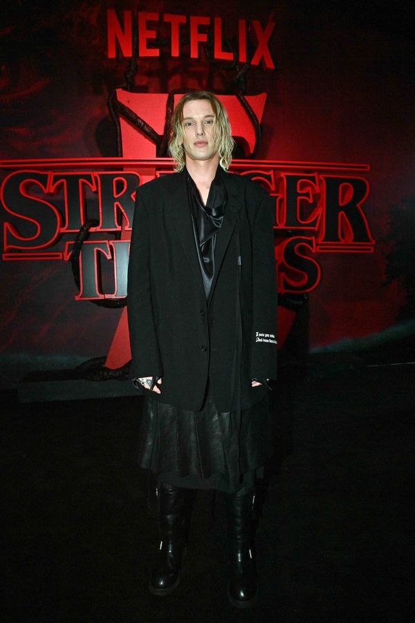 Jamie Campbell Bower  Photo