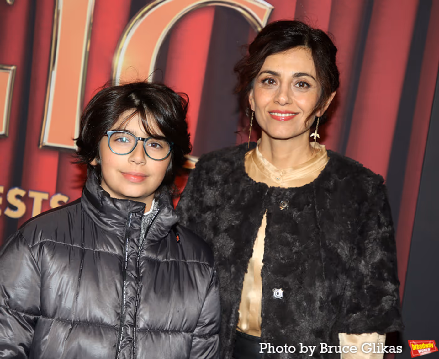 Photos: ROB LAKE MAGIC Celebrates Opening Night on Broadway  Image