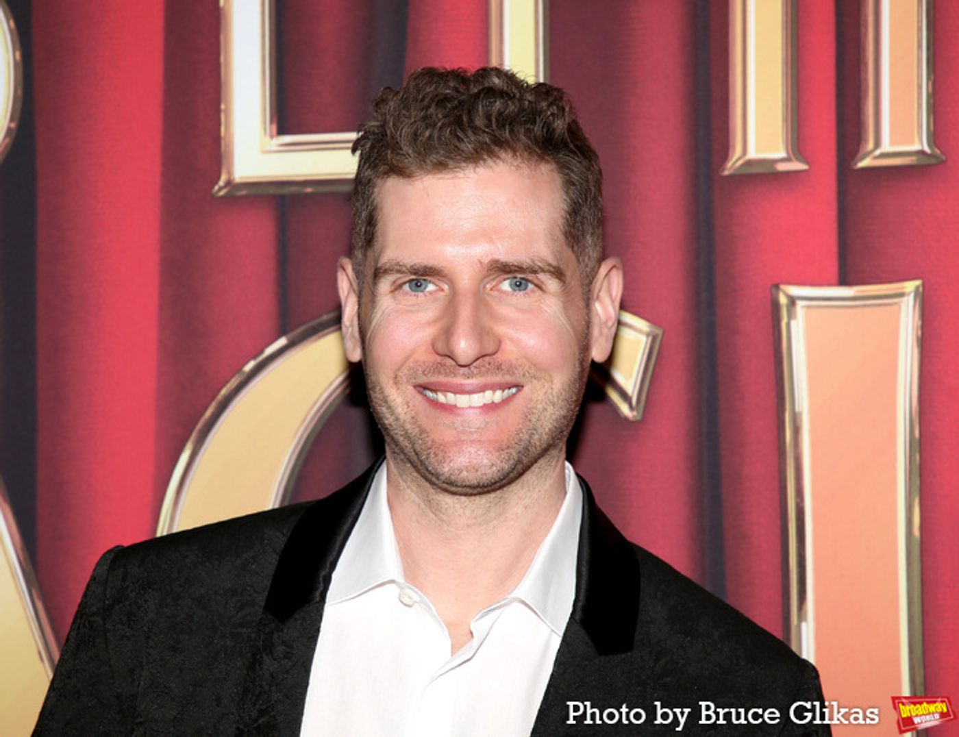 Photos: ROB LAKE MAGIC Celebrates Opening Night on Broadway  Image