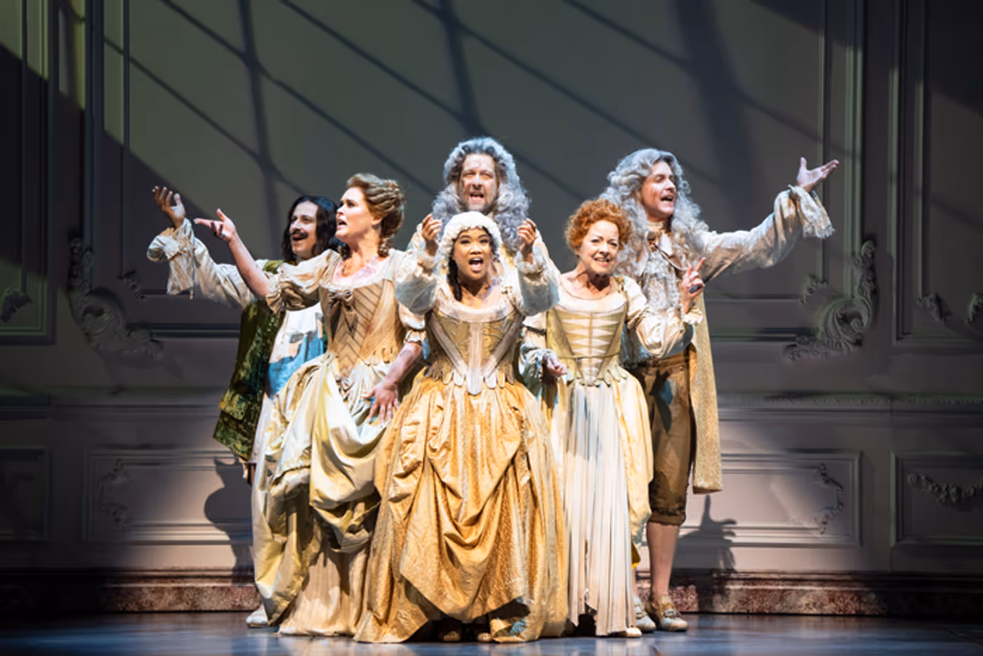 Photos: Kristin Chenoweth in THE QUEEN OF VERSAILLES on Broadway  Image