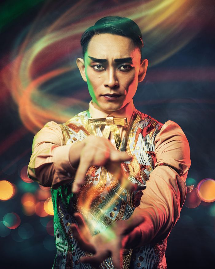 Photos: Meet the Cast of RIDE THE CYCLONE UK Premiere — photo 1 of 9