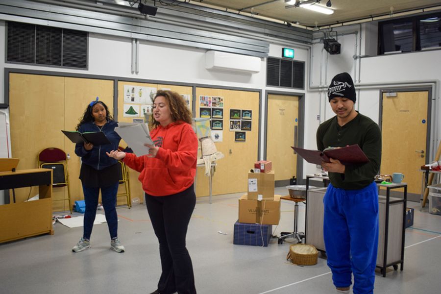 Photos: Polka Theatre's THE FIREWORK-MAKER’S DAUGHTER In Rehearsal Image