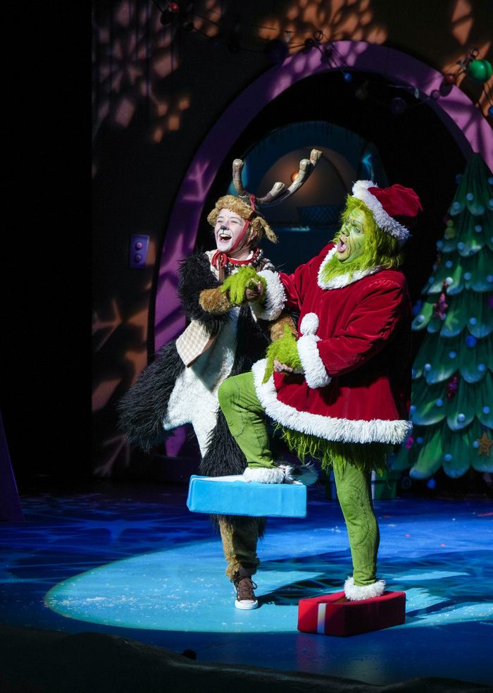 Photos: DR. SEUSS’S HOW THE GRINCH STOLE CHRISTMAS! at Children's Theatre Company — photo 9 of 13
