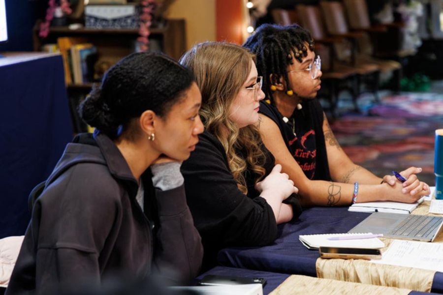 Photos: Yellow Tree Theatre's A CHRISTMAS CAROL… MORE OR LESS in Rehearsals Image