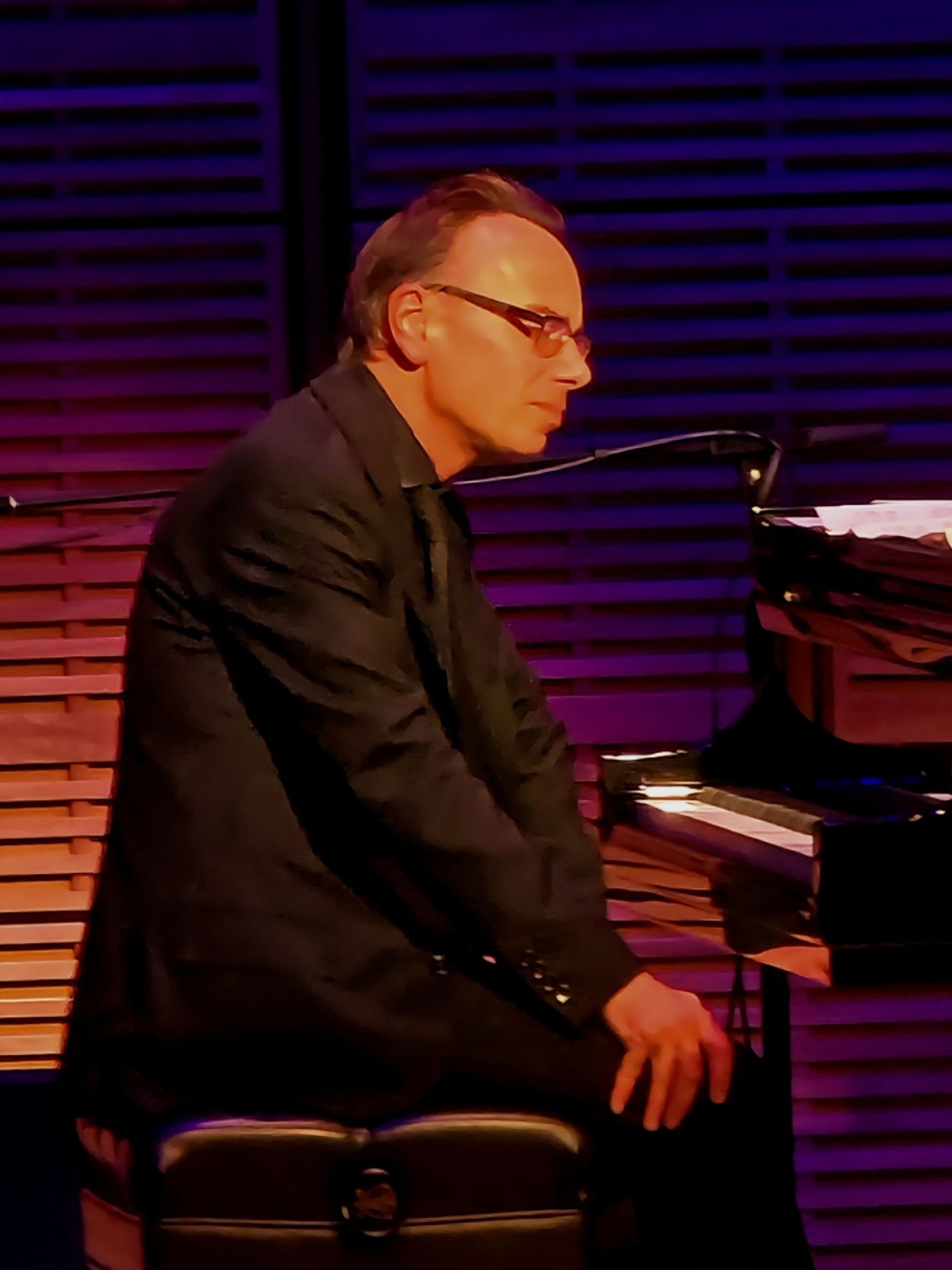 Review: Michael Feinstein Takes Us Away From It All at Carnegie Hall  Image