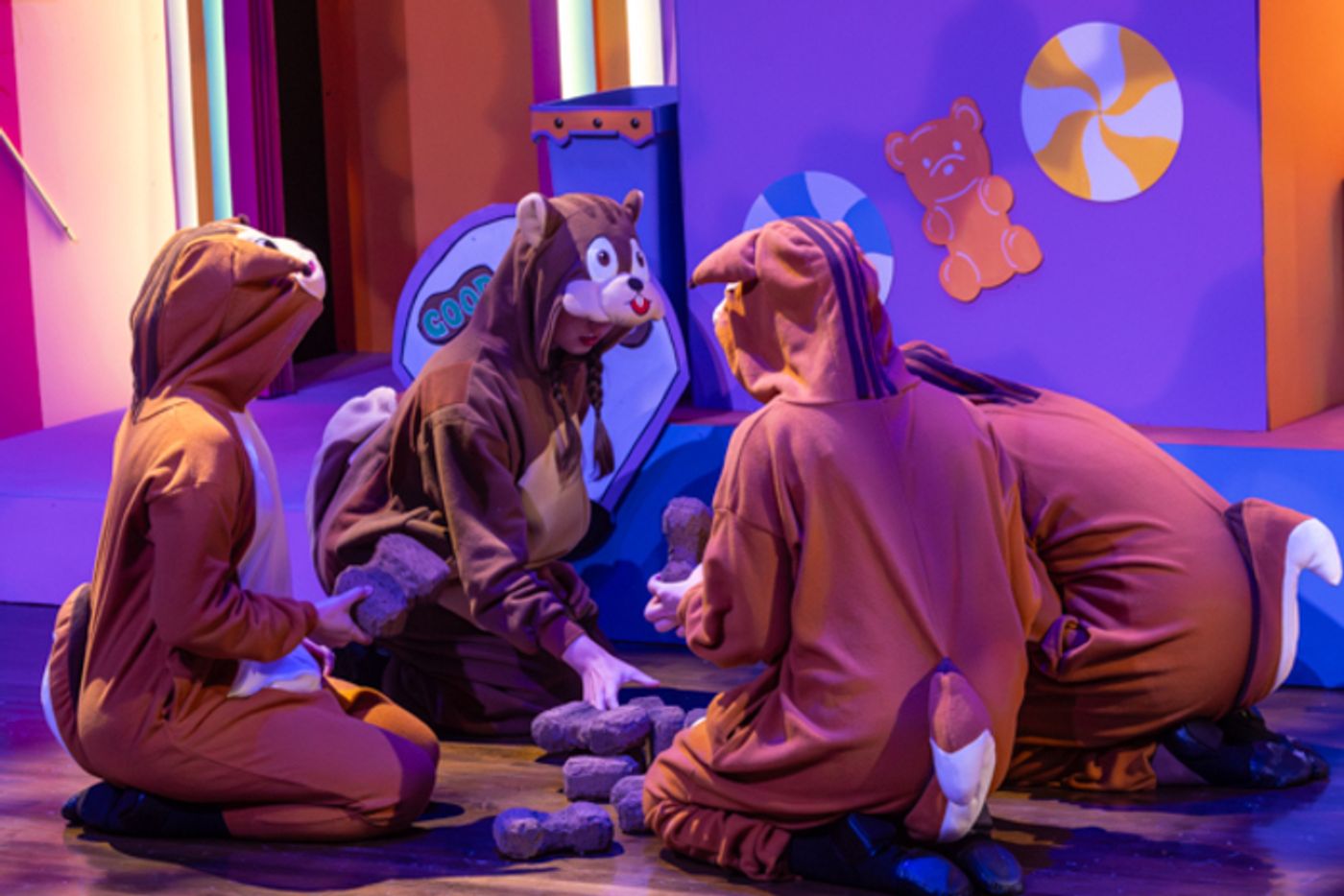 Photos: INSIDE: New Albany Middle School Theatre’s WILLY WONKA JR  Image