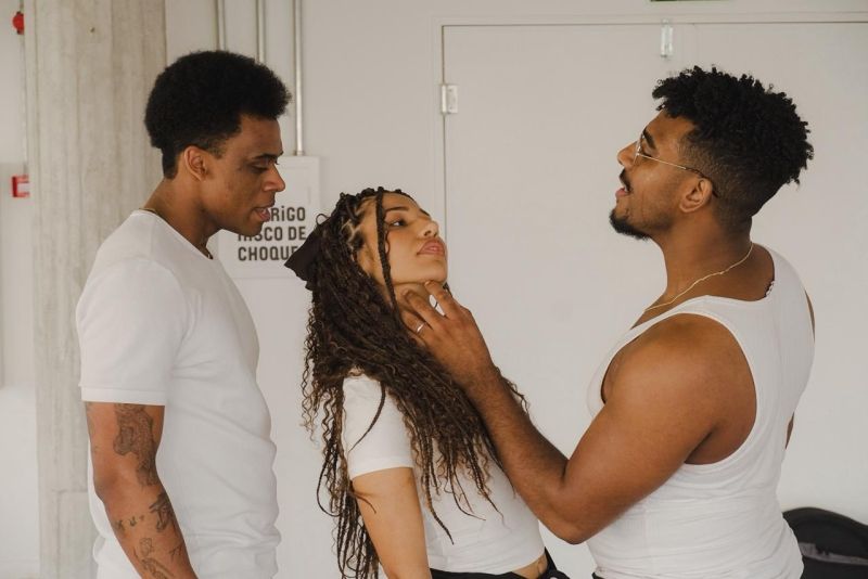 New Musical QUEM É JUÃO (Who Is Juão) Turns Self-Discovery Into Song at Teatro Marte Hall  Image