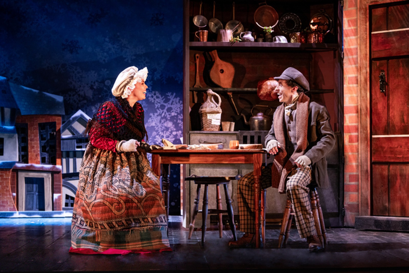 Photos: CHRISTMAS CAROL GOES WRONG UK Tour- First Look — photo 10 of 11