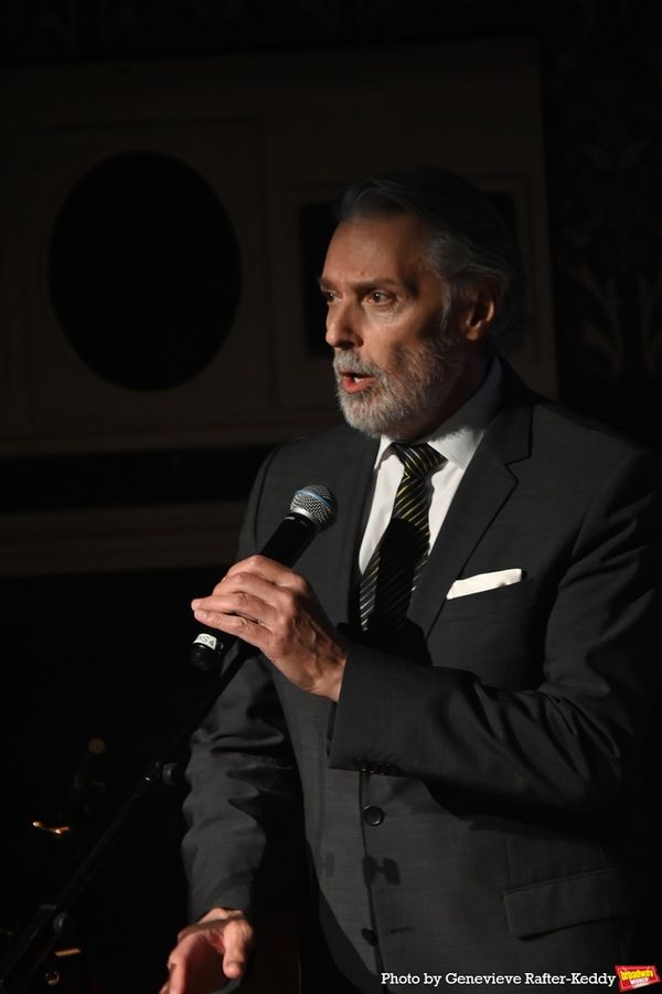 Robert Cuccioli Photo