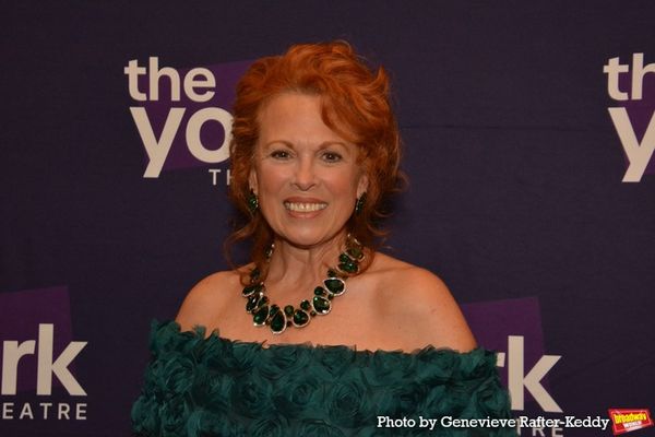 Carolee Carmello Photo