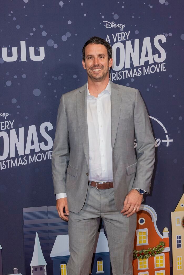 Photos: Adrienne Warren, Milo Manheim, & More at A VERY JONAS CHRISTMAS MOVIE Premiere  Image