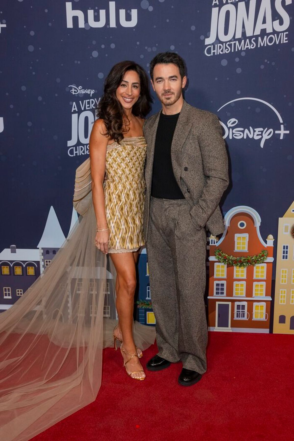 DANIELLE JONAS, KEVIN JONAS at 