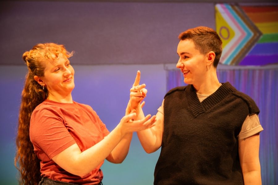Review: BARRIER(S), Camden People's Theatre Image