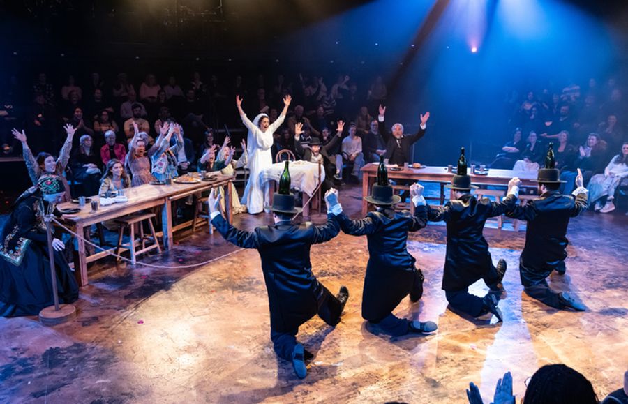 Photos: Douglas Sills and More in FIDDLER ON THE ROOF at Signature Theatre  Image