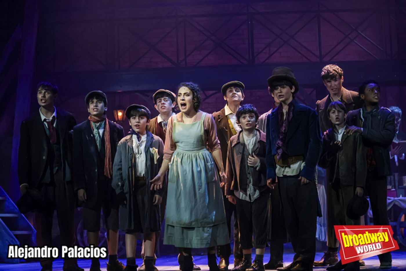 PHOTOS: OLIVER TWIST se presenta en el Teatro La Latina  Image