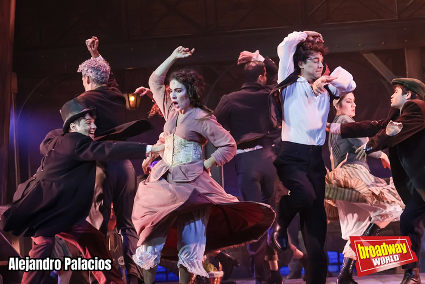 PHOTOS: OLIVER TWIST se presenta en el Teatro La Latina  Image