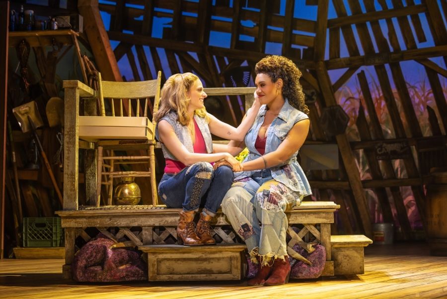 Review: Pun-tastic SHUCKED Harvests Laughs at Segerstrom Center Image
