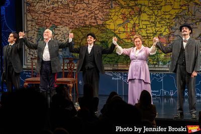 Jason Sanchez, Patrick Page, Jake Berne, Kristine Nielsen, Adrien Rolet Photo