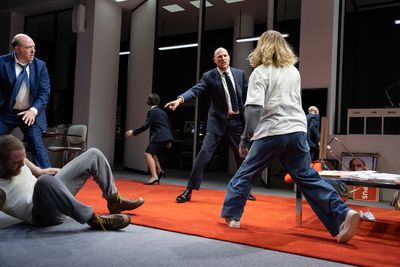 Mark Strong and the cast Photo