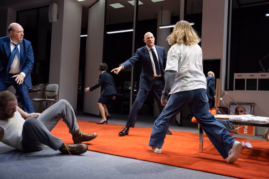 Photos: Mark Strong and Lesley Manville in OEDIPUS on Broadway Image