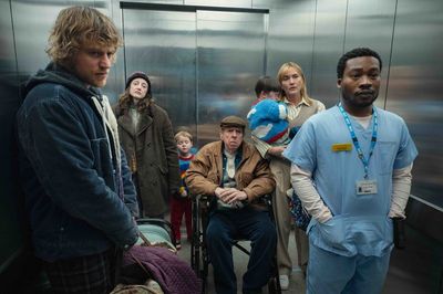 Johnny Flynn, Andrea Riseborough, Timothy Spall, Kate Winslet Photo