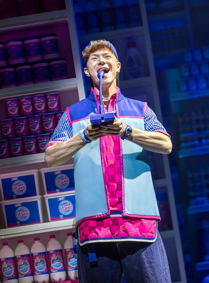 Photos: Lara Denning Joins The UK And Ireland Tour Of HERE & NOW — photo 10 of 14