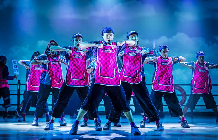 Photos: Lara Denning Joins The UK And Ireland Tour Of HERE & NOW — photo 2 of 14